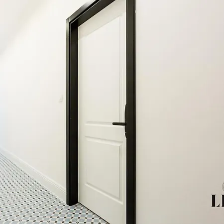 Apartment Litore Luxury Bura